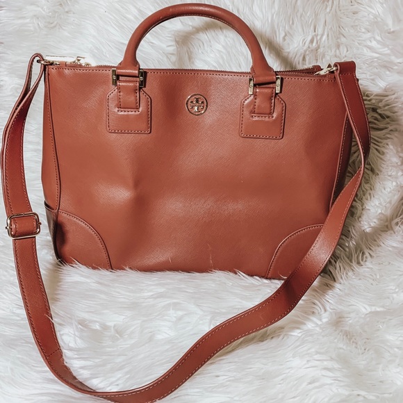 Tory Burch Handbags - Tory Burch Multi Compartment Tote